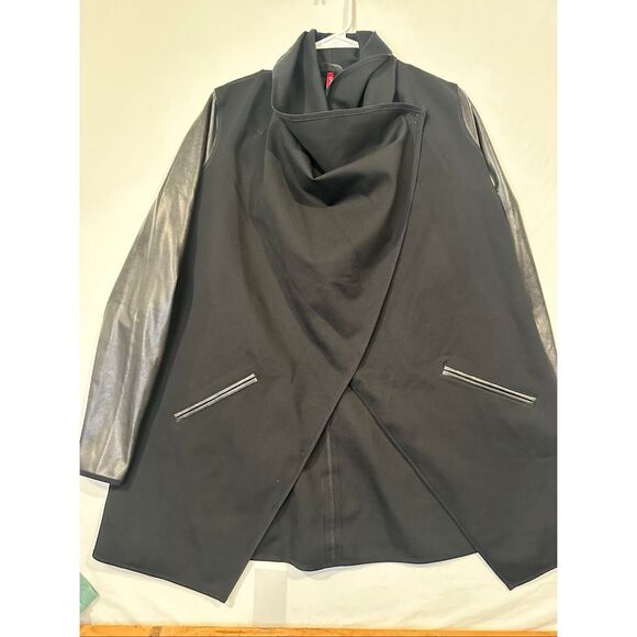 Spanx Faux Leather Black Convertible Jacket, size Medium - Picture 5 of 9